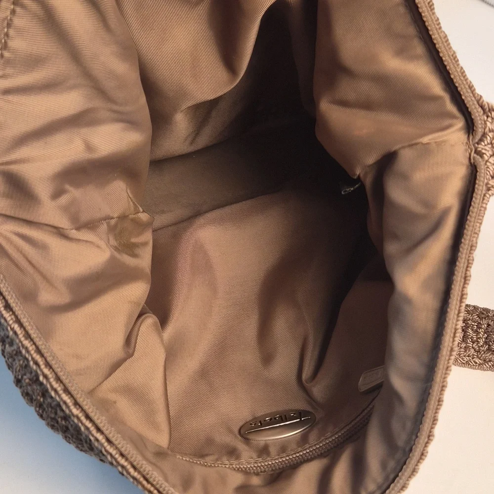 Beautiful Talbots light brown crochet shoulder bag - Picture 9 of 10